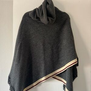 Turtleneck poncho